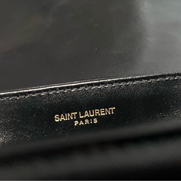 SOLD Yves Saint Laurent (YSL) Toy Loulou Black Quilted Leather Handbag - Picture 8 of 11